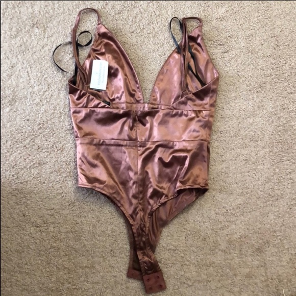 Bronze bodysuit NEVER WORN! ✨ - Picture 2 of 4